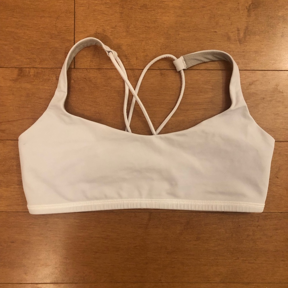 White Lululemon sports bra size 10 used